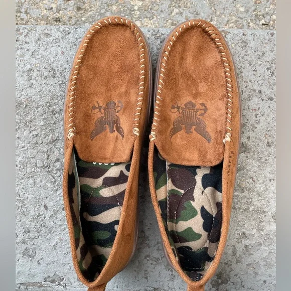 The Bradford Exchange U.S. Army Pride Men\'s Faux Suede Moccasin Sleepers- Size 9 The Bradford Exchange U.S. Army Pride Men main image 3